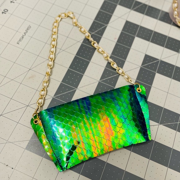 Tumbler and holder Coffee cup sleeve
 Faux Leather Mermaid print - Picture 7 of 7